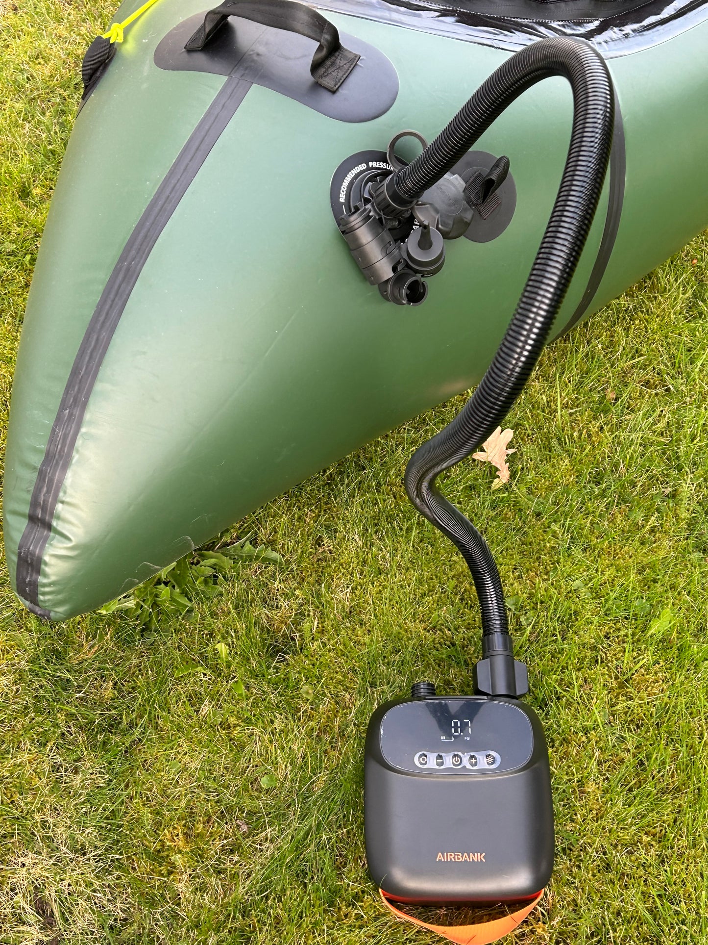 Rodrig Airbank Pro Elektrisk oppladbar luftpumpe for SUP og Packraft 20PSI